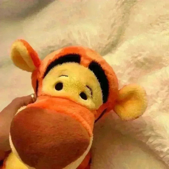Tigger 17” Plush Stuffed Animal Genuine Original Authentic Winnie The Pooh - Picture 7 of 7